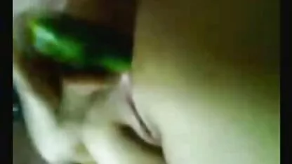 Prodoran kurac sex bruneta Azijat i njezina djevojka Latina