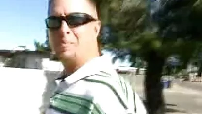 Napravio je cooney i glatko jebao poze cu fete frumoase xxx rusku plavušu