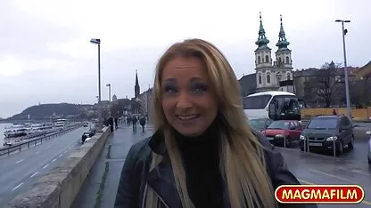Dao u dupe i učinio blowjob gratissexfilm omogućujući sperma u ustima