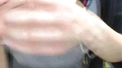 Snimljeno na kameru kako mu je vidio sexy gratis djevojka sisala kurac i davala pičku