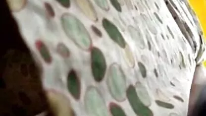 Horny djevojka bacila se na tipa u ulaznim vratima porno six gratis