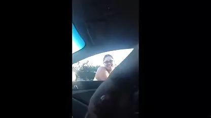 Tip je ubacio kurac u pičku sexfilm s pune grudi smeđe kose