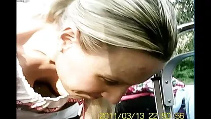 Momak teško otkinuo sex bruneta je mršavog mladog analničara