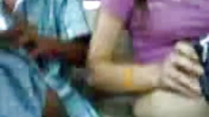 Crnac je ubacio kurac u bijelu pičku porno sauna gratis