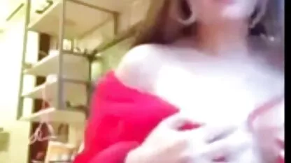 Pozvao je doktora da provjeri djevicu, a zatim da je jebe gratis sex flim