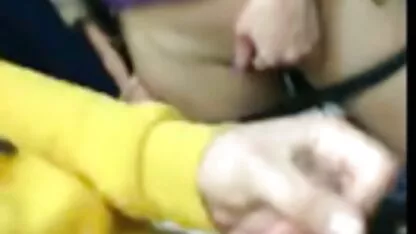 Plavuša je sranje na nekoliko momaka porno gratis fr