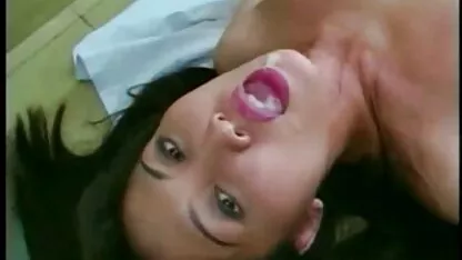 Seksi brineta jebe fime sexi momak u autu