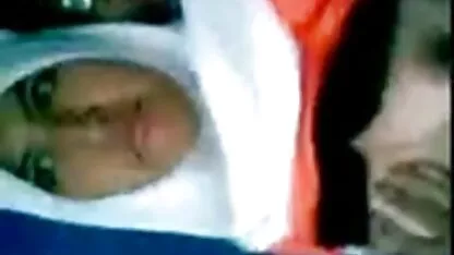 Cutie jeben prije nego što je sperma filma seksi gratis u ustima