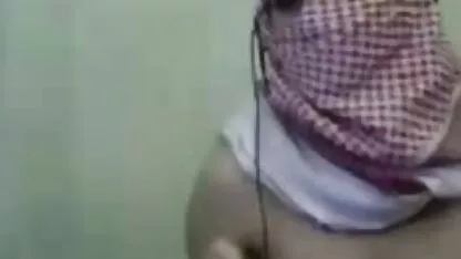 Vitka brineta masturbira porn film gratis igračkama