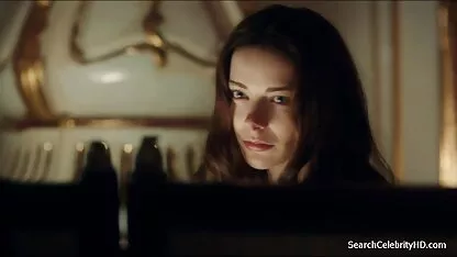 18 godina stara djevojka na stolu pukla video sex nani maca