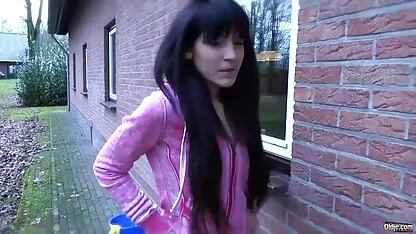 Mlada žena plave porno sex film gratis kose dala je guzicu na kastingu