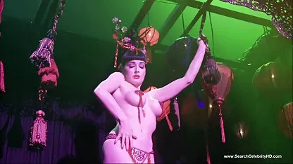 Latina bez problema video sex nani jebe se u pičku u dvorištu kuće