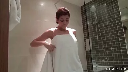 Crne lezbijke jebu gratis sexy film bijelu djevojku